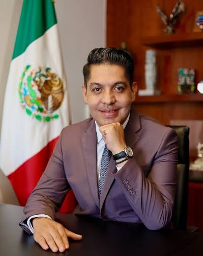 Emmanuel Reyes Carmona, presidente de la Comisión de Economía del Senado